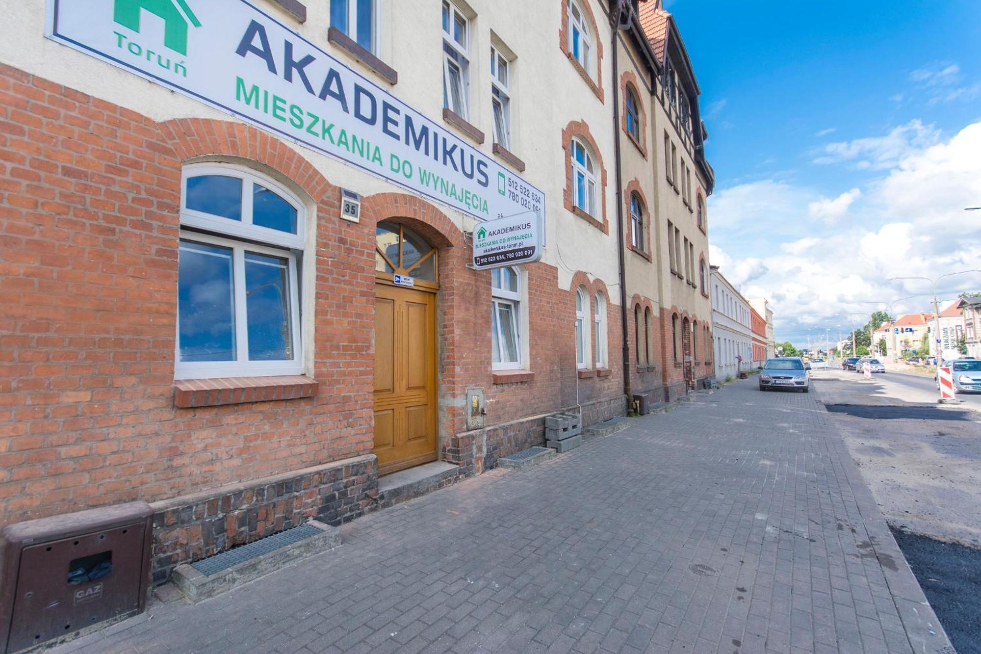 Akademikus Torun Hostel Exterior foto
